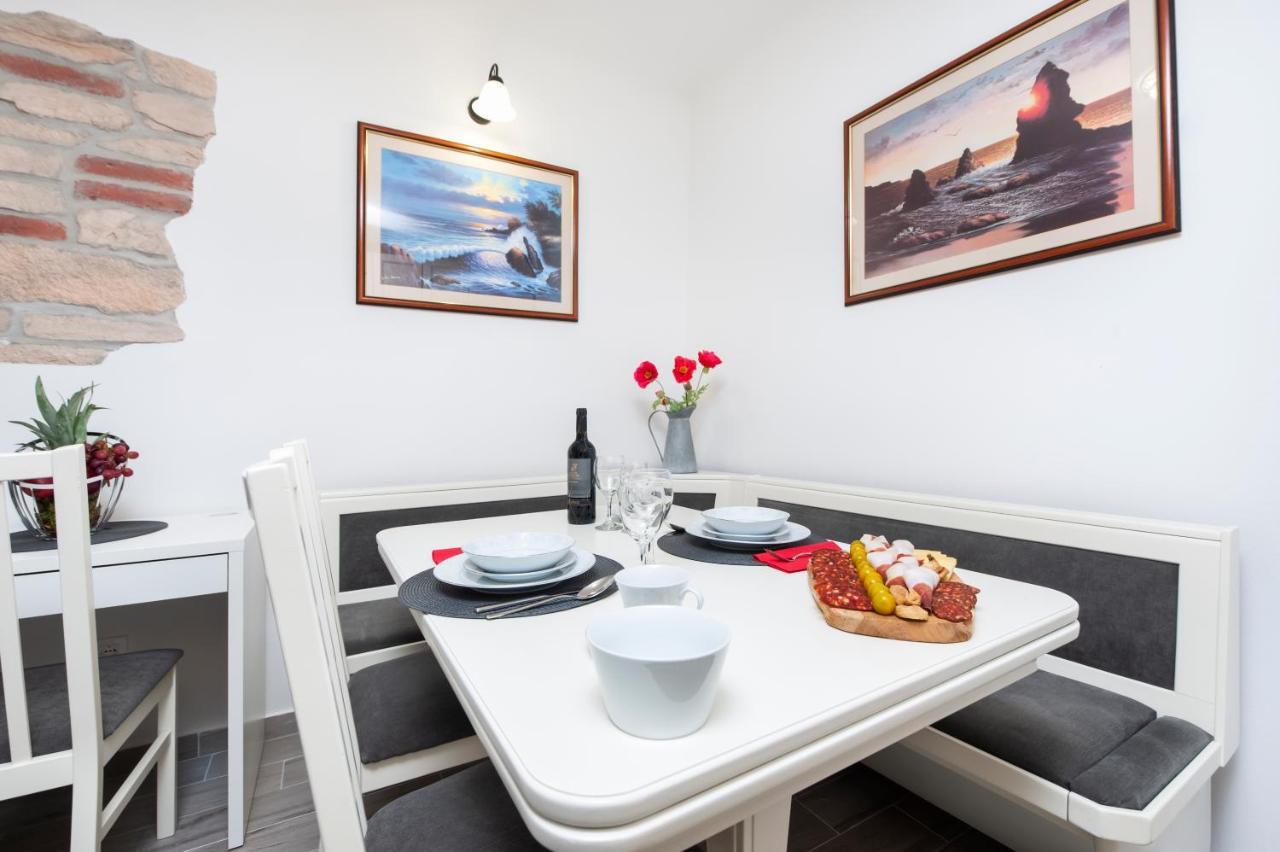 Ferienwohnung Casa Sul Mar Rovinj Exterior foto